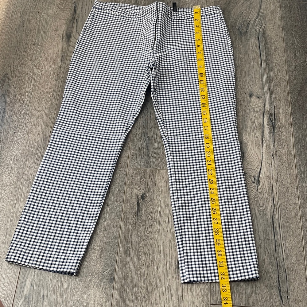 Theory Blue & White Gingham Cropped Pants - Picture 7 of 10
